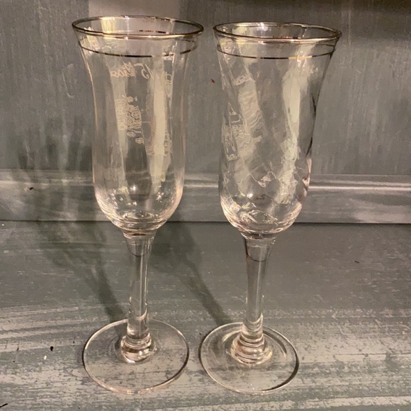 Spiral "Mis Quince Años" Glass Cup Set of 2. - Picture 3 of 10